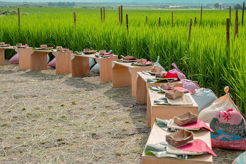 Giant footprint in paddy banquet