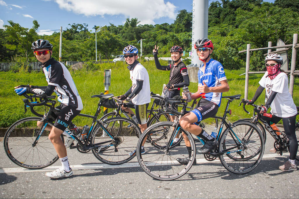 愛車と共にサイクルトレインで縦谷を 一泊二日