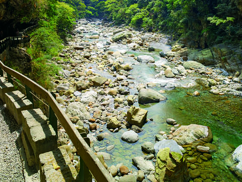 台灣觀巴-脊梁山脈花蓮經典二日遊