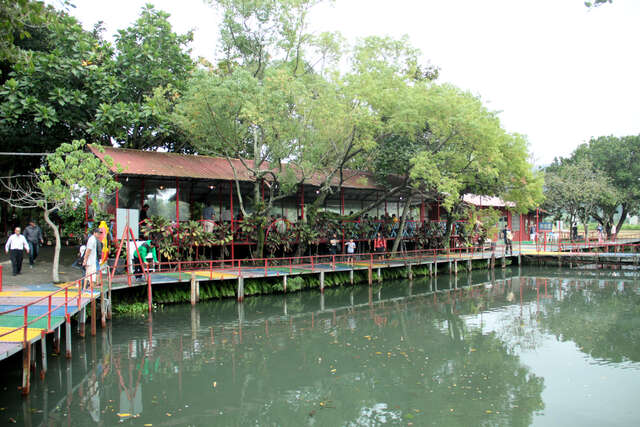 麗荷園休閒餐廳,麗荷園休閒餐廳