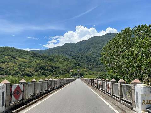 徐行縱谷 ~ 單車遊讀花東 1日｜瑞穗百年溫泉 x 柚香產地餐桌｜Tripbaa趣吧!4