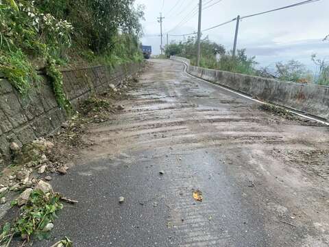 六十石山 產業道路5