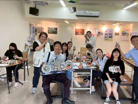 手作結束團體照1