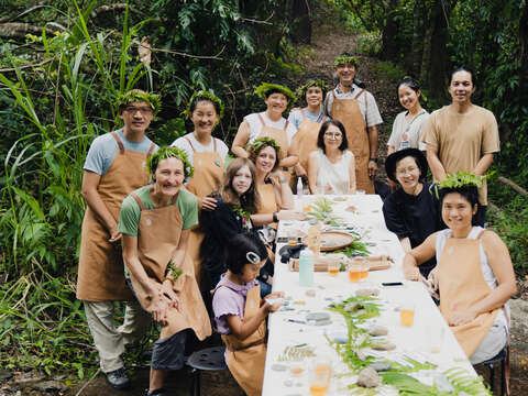 圖5-陶錫工藝以在地資源與手作技藝展現縱谷工藝之美，為旅人開啟文化觸感的第一扇門。