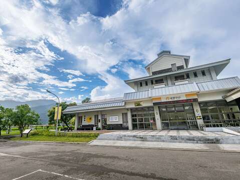 羅山管理站遊客中心