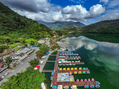 鲤魚潭潭西北段水岸碼頭