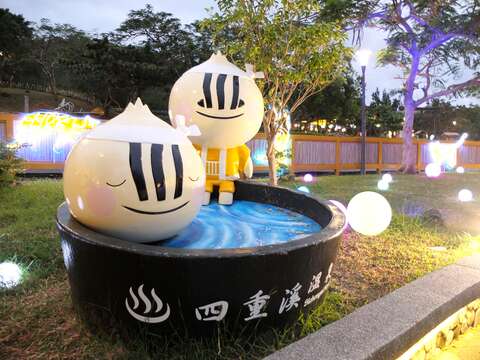 圖1-四重溪溫泉榮獲 2025 年金泉獎「五大美景好湯－銅牌獎」，專業評選肯定其結合自然地景與人文美學的卓越表現，是旅人尋訪視覺與身心雙重療癒的首選。（大鵬灣管理處提供）