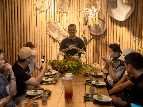 嗡嗡私廚以布農料理介紹飲食與狩獵文化