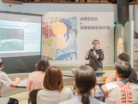 7-邀請「Tribe-Asia」創辦人羅雪柔進行主題短談，分享企業與部落攜手雙贏的具體實踐路徑。